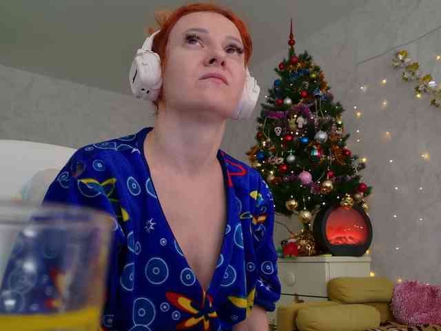 Изображение секс-шоу модели ladybigsmile