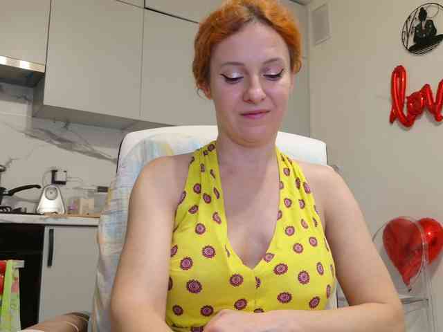 ladybigsmile's sex show image