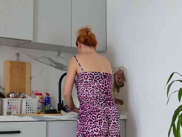 Изображение секс-шоу модели ladybigsmile