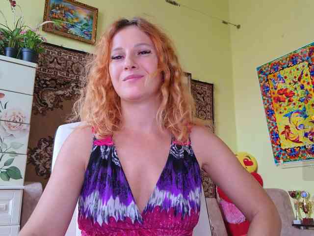 ladybigsmile's sex show image