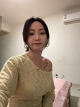 Изображение секс-шоу модели Huihui_518