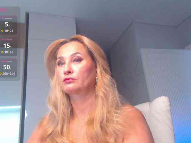 hold-me-tight's sex show image