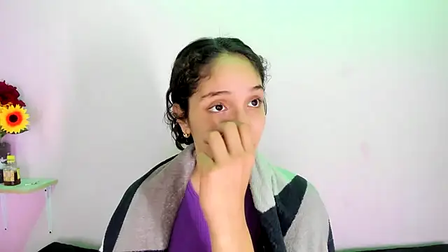 Sexshow-Bild von TeensNews18 Sexshow-Bild von TeensNews18