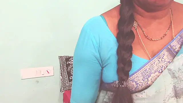 shrutitelugu69's sex show image