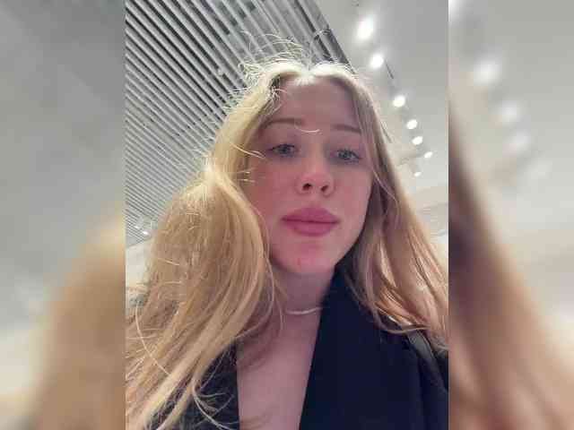 Likachkaa's sex show image