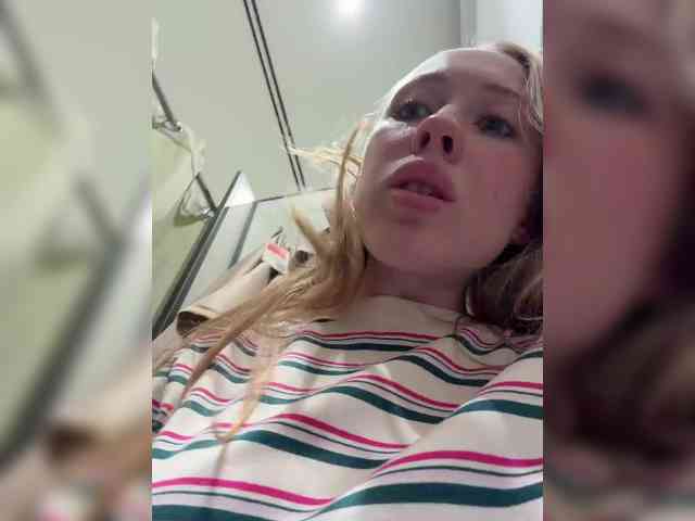 Likachkaa's sex show image