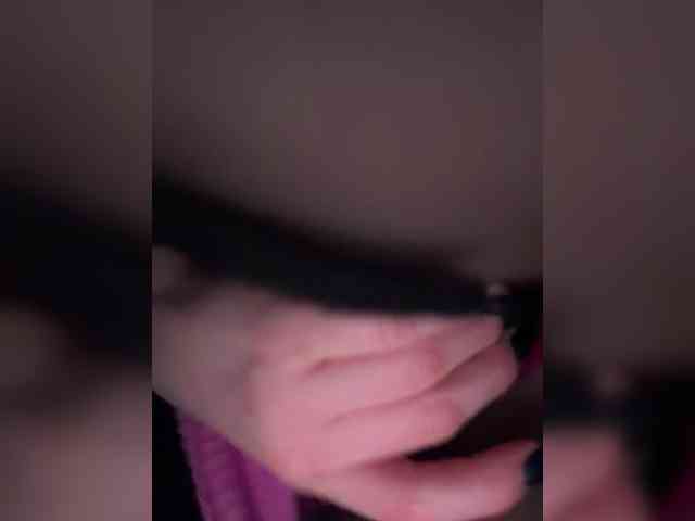 Likachkaa's sex show image