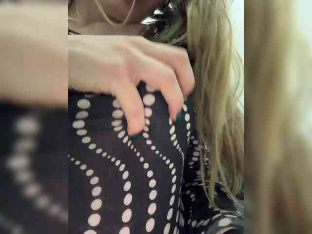 Likachkaa's sex show image