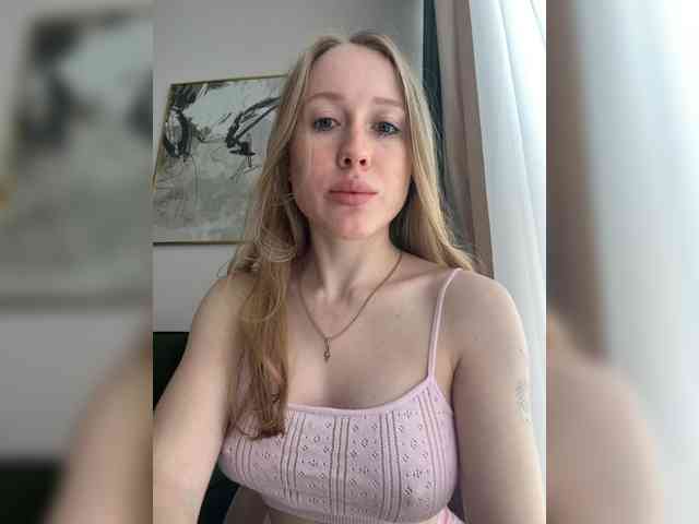 Likachkaa's sex show image
