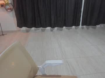 artemis_020's sex show image