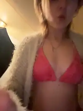 Milli-Kiss's sex show image