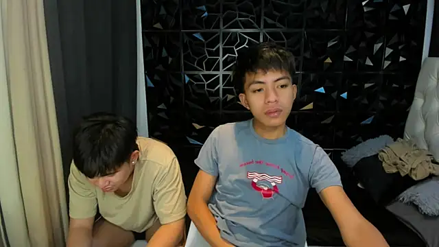 davincihugecock's sex show image