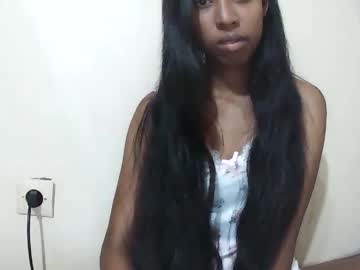 joliekah27's sex show image