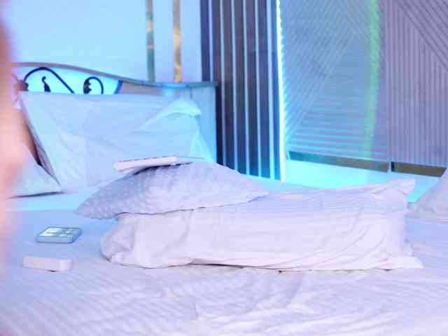 Изображение секс-шоу модели -Dirty-Bitch