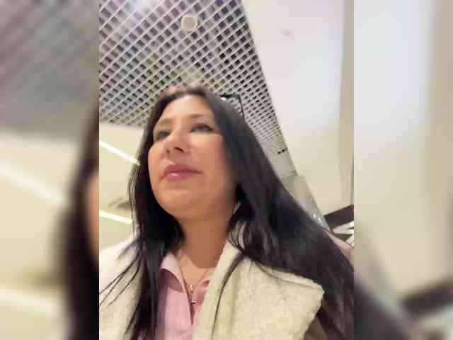 -Dirty-Bitch's sex show image