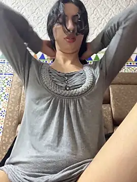 Ni-_haL01's sex show image