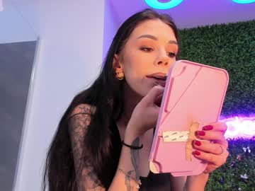 hotfallingdevil's sex show image