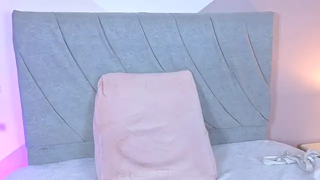 Изображение секс-шоу модели mailin18 Изображение секс-шоу модели mailin18