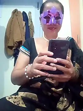 Изображение секс-шоу модели SANJU5888 Изображение секс-шоу модели SANJU5888