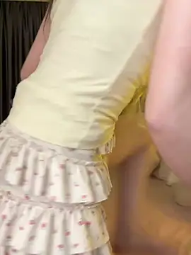 --102KymMiiss--'s sex show image