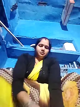 Jooli_xx's sex show image