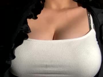 crystalyn777's sex show image