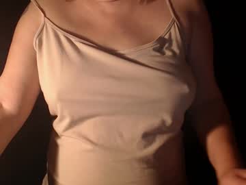 Изображение секс-шоу модели stonenipple Изображение секс-шоу модели stonenipple