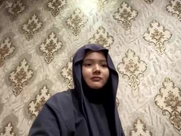 Изображение секс-шоу модели keeleylandrie