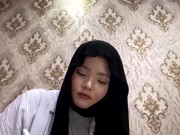 Изображение секс-шоу модели keeleylandrie