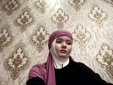 Изображение секс-шоу модели keeleylandrie