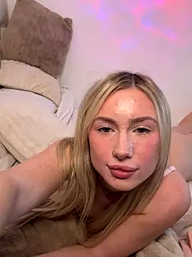 SexySaraxxoo's sex show image SexySaraxxoo's sex show image