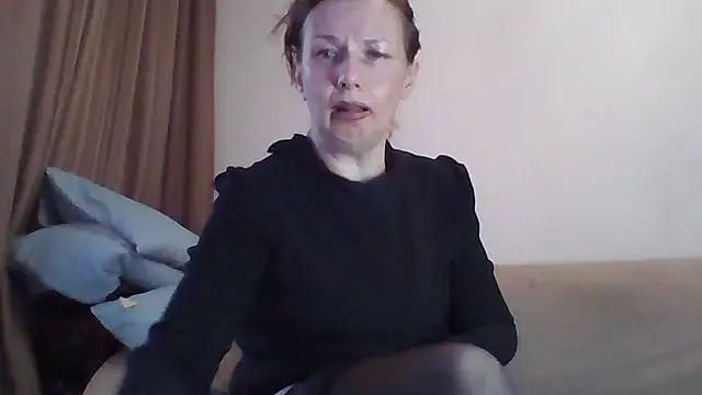 Sweetmurrr's sex show image