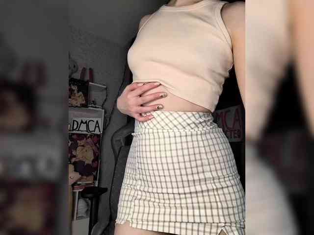 Изображение секс-шоу модели BadGirlv1 Изображение секс-шоу модели BadGirlv1