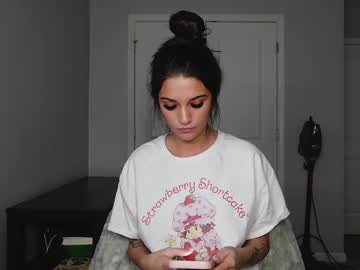 prettygirll23's sex show image