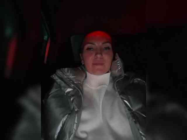 Sexshow-Bild von DIVORA Sexshow-Bild von DIVORA