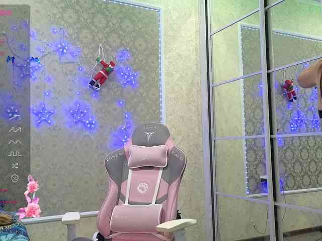 Sexshow-Bild von DIVORA Sexshow-Bild von DIVORA