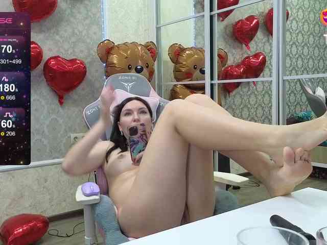 DIVORA's sex show image DIVORA's sex show image