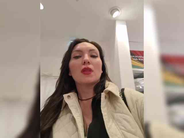 DIVORA's sex show image DIVORA's sex show image