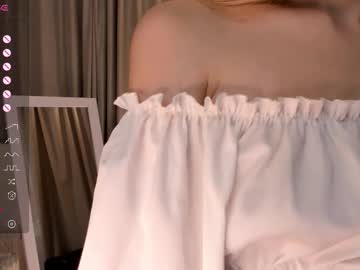 leviavillat's sex show image