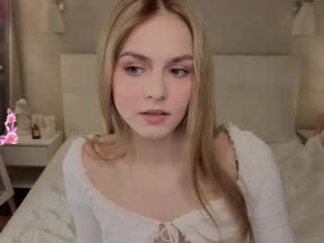 leviavillat's sex show image