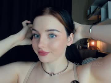 cute_caprice's sex show image