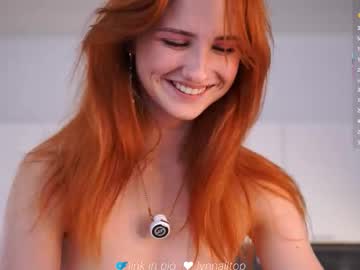 lynnalltop's sex show image