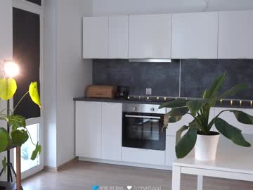 lynnalltop's sex show image