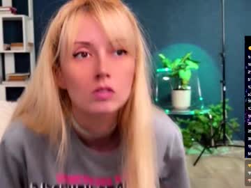 super_peach_stream's sex show image