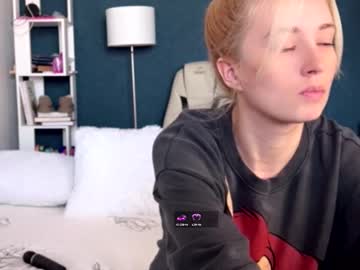 super_peach_stream's sex show image