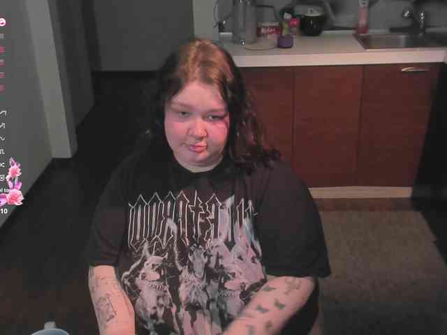 LilyBell's sex show image