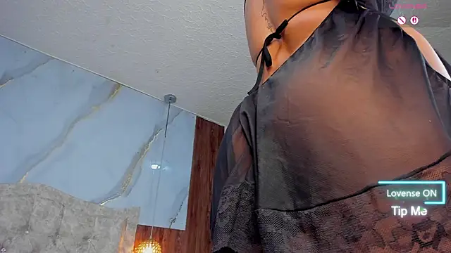 mia_18v's sex show image