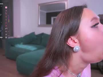 karolineneuer's sex show image