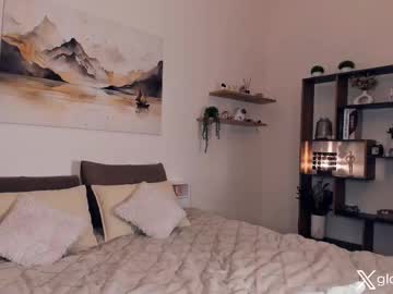 Изображение секс-шоу модели _golden_moon_ Изображение секс-шоу модели _golden_moon_