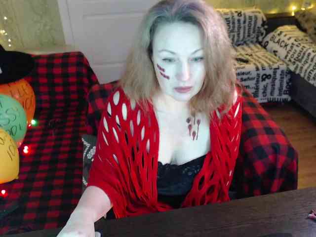 MeganIris's sex show image MeganIris's sex show image